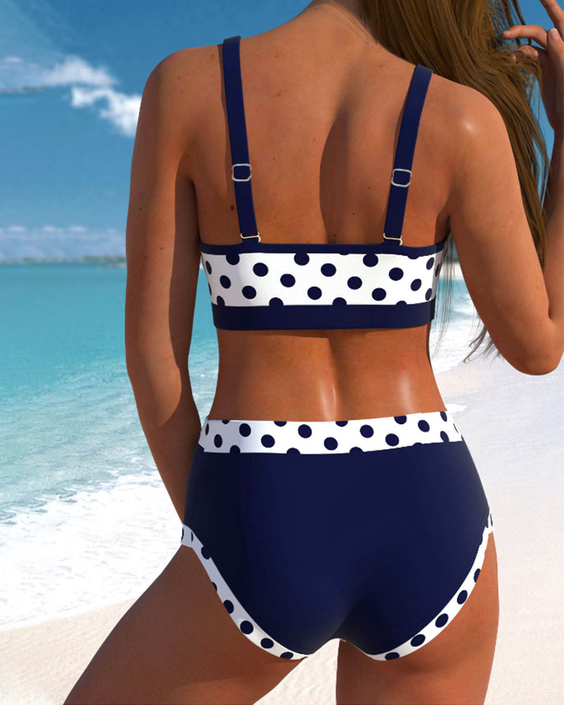 Liesbeth - Bikini de Lunares Con Talle Alto y Diseño Patchwork.